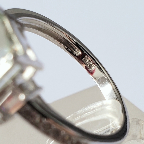 2ct Emerald Cut Green Amethyst Ring - Picture 6 of 8